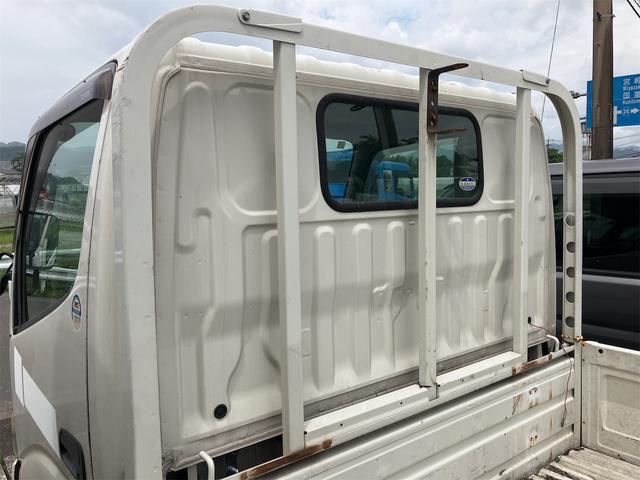 ダイナトラック 　トラック　６速マニュアル　エアコン　パワーステアリング　パワーウィンドウ　運転席エアバッグ　カセット　積載量１５００ｋｇ　ヘッドライトレベライザー（31枚目）