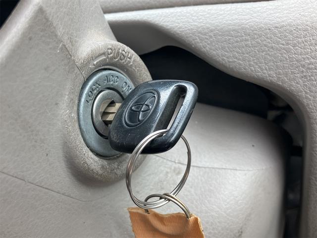 ダイナトラック 　トラック　６速マニュアル　エアコン　パワーステアリング　パワーウィンドウ　運転席エアバッグ　カセット　積載量１５００ｋｇ　ヘッドライトレベライザー（48枚目）