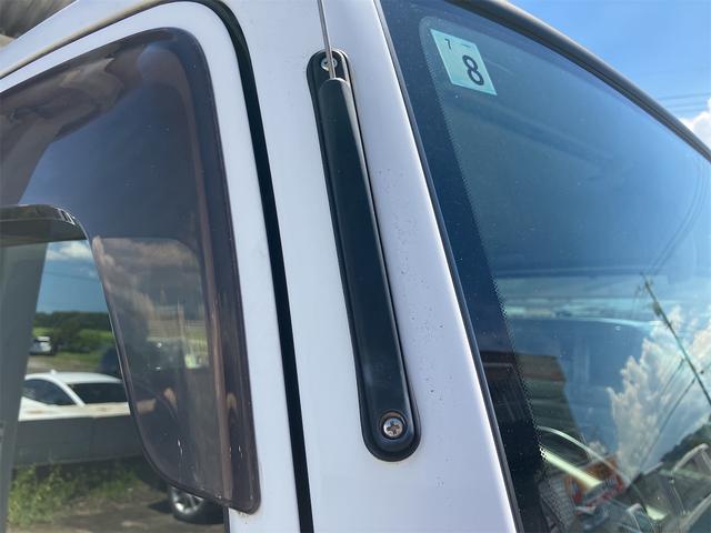 アトラストラック 　トラック　オートマチック　ＥＴＣ　電動格納ミラー　エアコン　パワーウィンドウ　運転席エアバッグ　積載量１５００ｋｇ（13枚目）