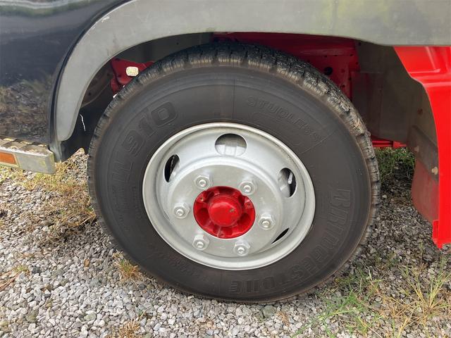 ヒノレンジャー ダンプ　３．４ｔダンプ　コボレーン　運転席エアバック　３方開　パワーウィンドウ　エアコン　６速マニュアル　　後輪ダブル　パワーステアリング（27枚目）