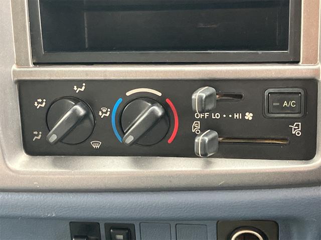 ヒノレンジャー ダンプ　３．４ｔダンプ　コボレーン　運転席エアバック　３方開　パワーウィンドウ　エアコン　６速マニュアル　　後輪ダブル　パワーステアリング（32枚目）