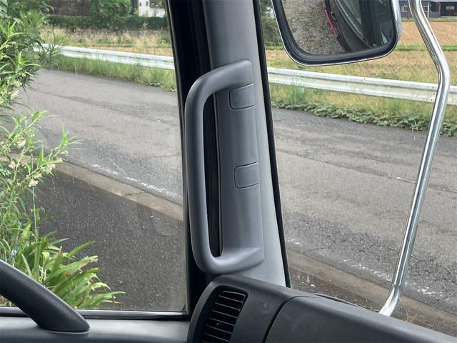 ヒノレンジャー ダンプ　３．４ｔダンプ　コボレーン　運転席エアバック　３方開　パワーウィンドウ　エアコン　６速マニュアル　　後輪ダブル　パワーステアリング（37枚目）