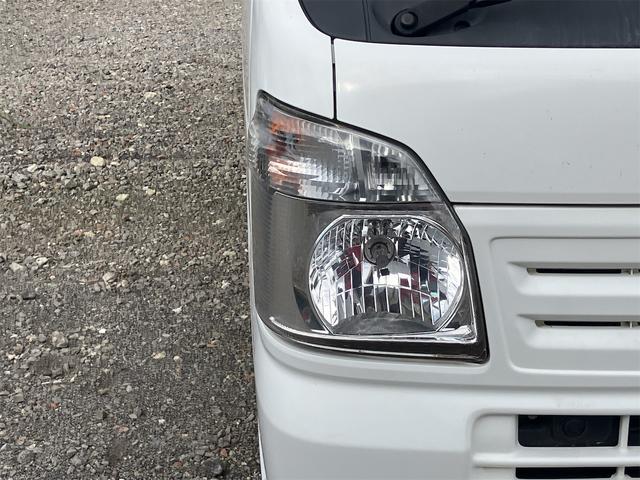 キャリイトラック ＫＣエアコン・パワステ　４ＷＤ　ＡＴ　衝突被害軽減システム　ＥＴＣ　スマートキー　盗難防止システム　エアコン　運転席エアバッグ　助手席エアバッグ　三方開（7枚目）