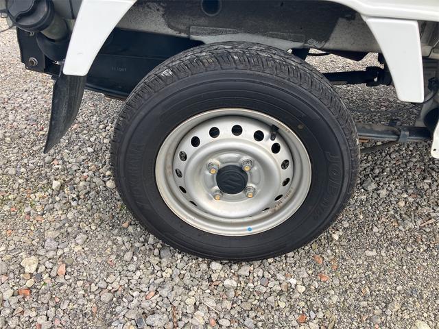 キャリイトラック ＫＣエアコン・パワステ　４ＷＤ　ＡＴ　衝突被害軽減システム　ＥＴＣ　スマートキー　盗難防止システム　エアコン　運転席エアバッグ　助手席エアバッグ　三方開（19枚目）