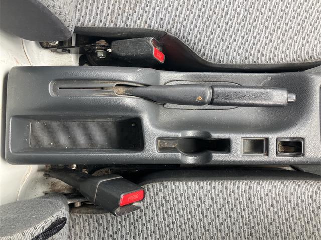 キャリイトラック ＫＣエアコン・パワステ　４ＷＤ　ＡＴ　衝突被害軽減システム　ＥＴＣ　スマートキー　盗難防止システム　エアコン　運転席エアバッグ　助手席エアバッグ　三方開（40枚目）