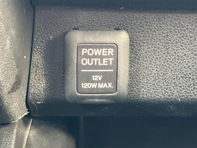 フィットハイブリッド スマートセレクション ハイブリッド オートクルーズコントロール オートライト HID スマートキー 電動格納ミラー CVT レンタカーアップ 盗難防止システム 衝突安全ボディ CD USB ABS エアコン(36枚目)