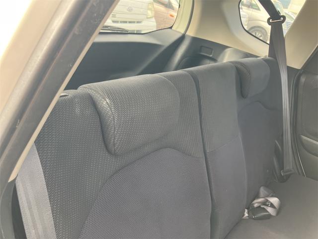 フィットハイブリッド スマートセレクション ハイブリッド オートクルーズコントロール オートライト HID スマートキー 電動格納ミラー CVT レンタカーアップ 盗難防止システム 衝突安全ボディ CD USB ABS エアコン(61枚目)