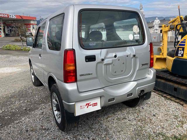 ジムニー ＸＡ　４ＷＤ　メモリーナビ　フルセグＴＶ　ＭＴ　ＡＢＳ　ＣＤ　ＤＶＤ再生　ＵＳＢ　衝突安全ボディ　エアコン　パワーステアリング　パワーウィンドウ（16枚目）