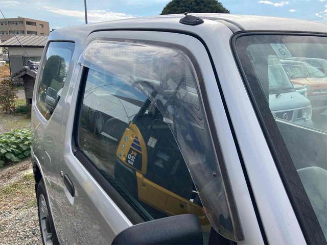 ジムニー ＸＡ　４ＷＤ　メモリーナビ　フルセグＴＶ　ＭＴ　ＡＢＳ　ＣＤ　ＤＶＤ再生　ＵＳＢ　衝突安全ボディ　エアコン　パワーステアリング　パワーウィンドウ（29枚目）