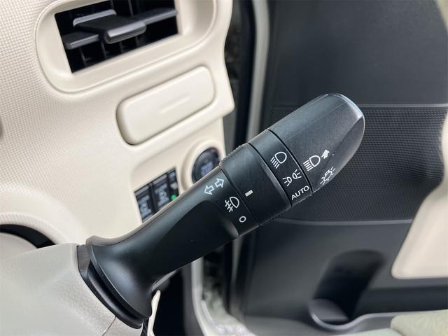 ムーヴキャンバス Ｘリミテッド　ＳＡＩＩ　バックカメラ　両側電動スライドドア　ナビ　ＴＶ　クリアランスソナー　衝突被害軽減システム　オートライト　スマートキー　アイドリングストップ　電動格納ミラー　ベンチシート　ＣＶＴ　盗難防止システム（10枚目）