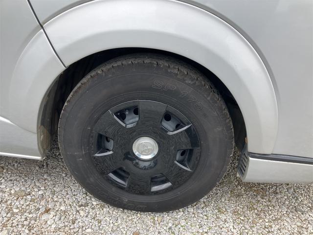 ハイエースワゴン ETC バックカメラ 10人乗り ナビ TV クリアランスソナー 電動スライドドア キーレスエントリー 電動格納ミラー 後席モニター AT CD DVD再生 100V電源 エアコン パワーステアリング(20枚目)