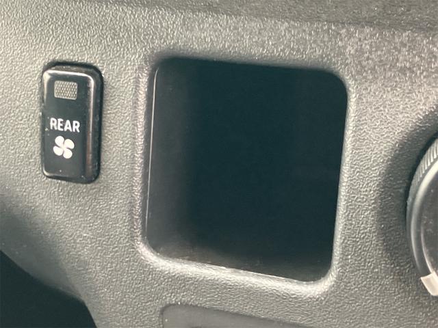 ハイエースワゴン ETC バックカメラ 10人乗り ナビ TV クリアランスソナー 電動スライドドア キーレスエントリー 電動格納ミラー 後席モニター AT CD DVD再生 100V電源 エアコン パワーステアリング(42枚目)