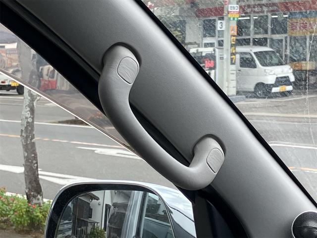 ハイエースワゴン ETC バックカメラ 10人乗り ナビ TV クリアランスソナー 電動スライドドア キーレスエントリー 電動格納ミラー 後席モニター AT CD DVD再生 100V電源 エアコン パワーステアリング(50枚目)