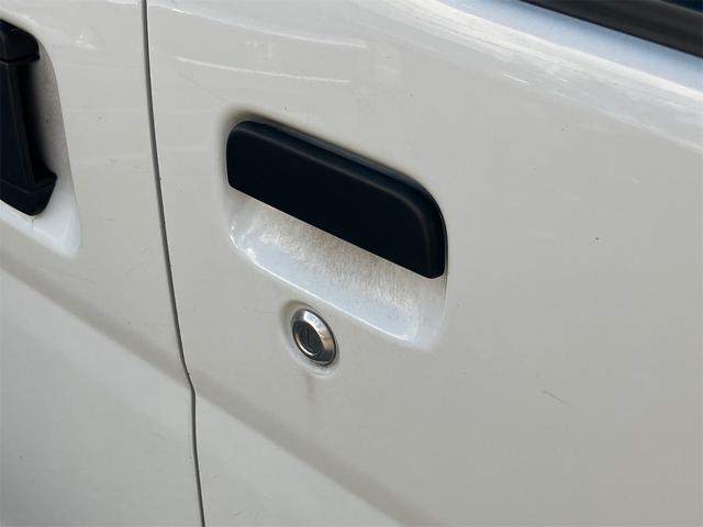 ハイゼットカーゴ スペシャルクリーン　ＡＴ　ドライブレコーダー　ＥＴＣ　ナビ　両側スライドドア　アイドリングストップ　エアコン　パワーステアリング　運転席エアバッグ　助手席エアバッグ　ＣＤ　ＵＳＢ（9枚目）