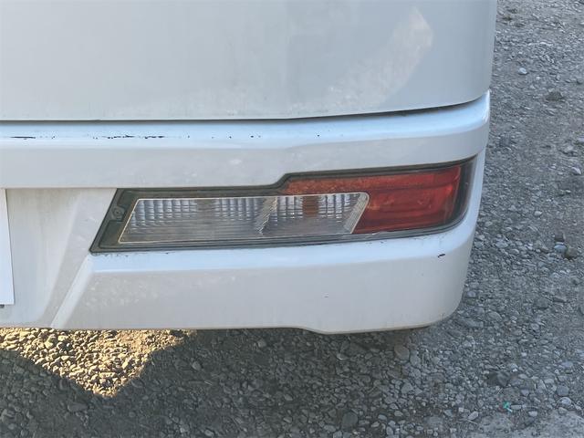 ハイゼットカーゴ スペシャルクリーン　ＡＴ　ドライブレコーダー　ＥＴＣ　ナビ　両側スライドドア　アイドリングストップ　エアコン　パワーステアリング　運転席エアバッグ　助手席エアバッグ　ＣＤ　ＵＳＢ（19枚目）