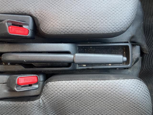 ハイゼットカーゴ スペシャルクリーン　ＡＴ　ドライブレコーダー　ＥＴＣ　ナビ　両側スライドドア　アイドリングストップ　エアコン　パワーステアリング　運転席エアバッグ　助手席エアバッグ　ＣＤ　ＵＳＢ（36枚目）