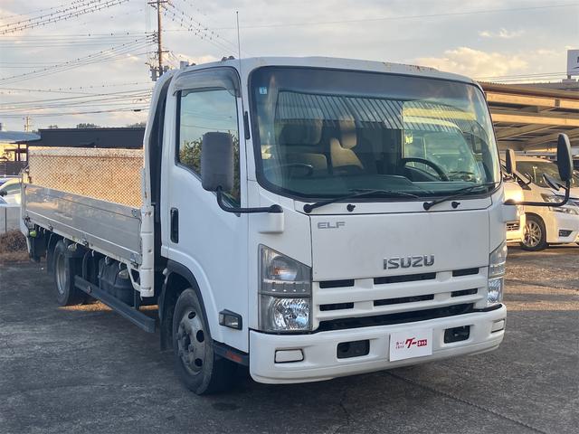 エルフトラック 　トラック　パワーゲート付　６速マニュアル　荷台内寸４３７０×２０８０×３８０後輪ダブル　ＥＴＣ　バックカメラ　キーレスエントリー　電動格納ミラー　エアコン　パワーステアリング（3枚目）