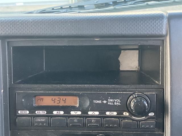 エルフトラック 　トラック　パワーゲート付　６速マニュアル　荷台内寸４３７０×２０８０×３８０後輪ダブル　ＥＴＣ　バックカメラ　キーレスエントリー　電動格納ミラー　エアコン　パワーステアリング（33枚目）