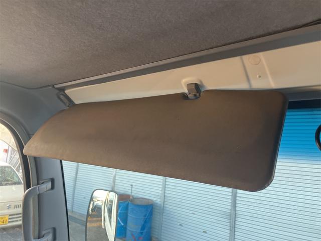 エルフトラック 　トラック　パワーゲート付　６速マニュアル　荷台内寸４３７０×２０８０×３８０後輪ダブル　ＥＴＣ　バックカメラ　キーレスエントリー　電動格納ミラー　エアコン　パワーステアリング（48枚目）