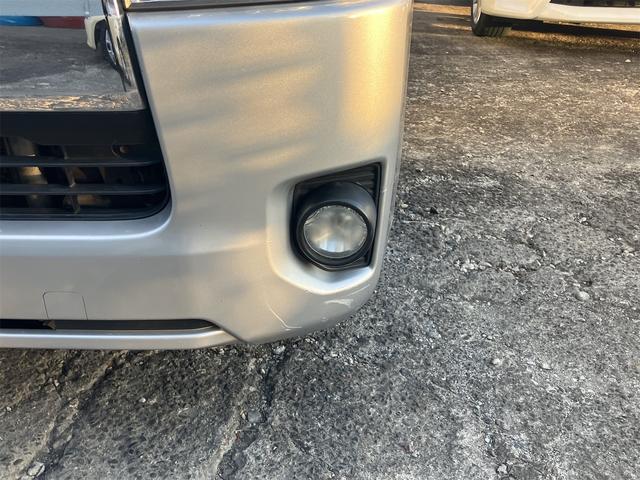 レジアスエースバン ロングスーパーＧＬ　ＥＴＣ　バックカメラ　ナビ　ＴＶ　両側電動スライドドア　オートライト　スマートキー　電動格納ミラー　ＡＴ　１００Ｖ電源　ＡＢＳ　エアコン　パワーステアリング　パワーウィンドウ　運転席エアバッグ　ＣＤ（7枚目）