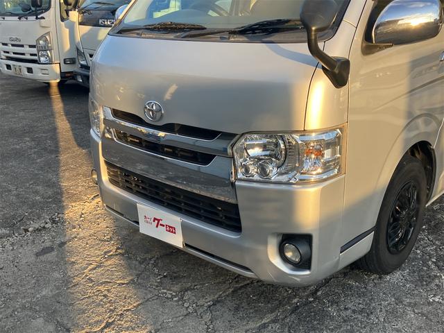 レジアスエースバン ロングスーパーＧＬ　ＥＴＣ　バックカメラ　ナビ　ＴＶ　両側電動スライドドア　オートライト　スマートキー　電動格納ミラー　ＡＴ　１００Ｖ電源　ＡＢＳ　エアコン　パワーステアリング　パワーウィンドウ　運転席エアバッグ　ＣＤ（8枚目）