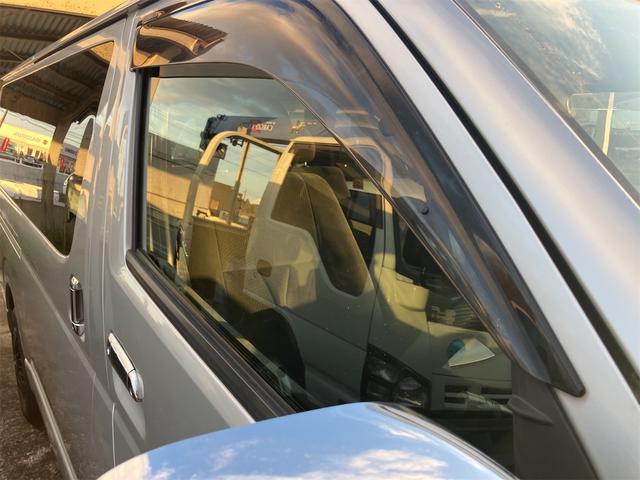 レジアスエースバン ロングスーパーＧＬ　ＥＴＣ　バックカメラ　ナビ　ＴＶ　両側電動スライドドア　オートライト　スマートキー　電動格納ミラー　ＡＴ　１００Ｖ電源　ＡＢＳ　エアコン　パワーステアリング　パワーウィンドウ　運転席エアバッグ　ＣＤ（12枚目）