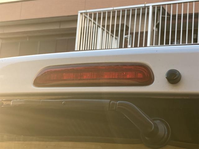 レジアスエースバン ロングスーパーＧＬ　ＥＴＣ　バックカメラ　ナビ　ＴＶ　両側電動スライドドア　オートライト　スマートキー　電動格納ミラー　ＡＴ　１００Ｖ電源　ＡＢＳ　エアコン　パワーステアリング　パワーウィンドウ　運転席エアバッグ　ＣＤ（21枚目）