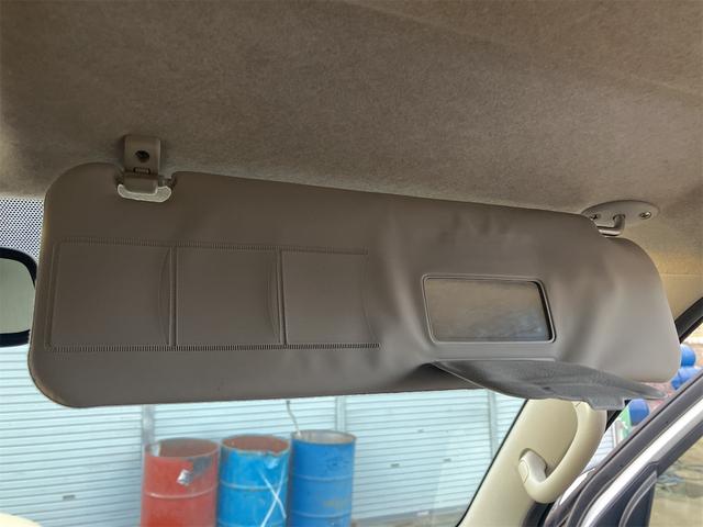 レジアスエースバン ロングスーパーＧＬ　ＥＴＣ　バックカメラ　ナビ　ＴＶ　両側電動スライドドア　オートライト　スマートキー　電動格納ミラー　ＡＴ　１００Ｖ電源　ＡＢＳ　エアコン　パワーステアリング　パワーウィンドウ　運転席エアバッグ　ＣＤ（45枚目）