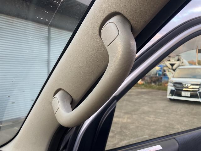 レジアスエースバン ロングスーパーＧＬ　ＥＴＣ　バックカメラ　ナビ　ＴＶ　両側電動スライドドア　オートライト　スマートキー　電動格納ミラー　ＡＴ　１００Ｖ電源　ＡＢＳ　エアコン　パワーステアリング　パワーウィンドウ　運転席エアバッグ　ＣＤ（46枚目）