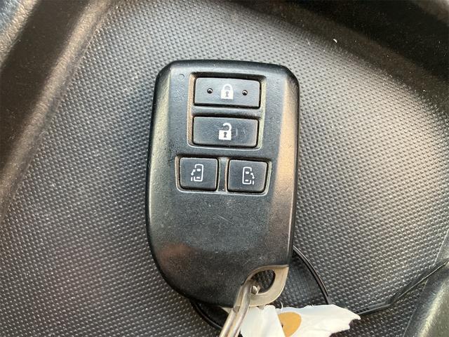 レジアスエースバン ロングスーパーＧＬ　ＥＴＣ　バックカメラ　ナビ　ＴＶ　両側電動スライドドア　オートライト　スマートキー　電動格納ミラー　ＡＴ　１００Ｖ電源　ＡＢＳ　エアコン　パワーステアリング　パワーウィンドウ　運転席エアバッグ　ＣＤ（54枚目）