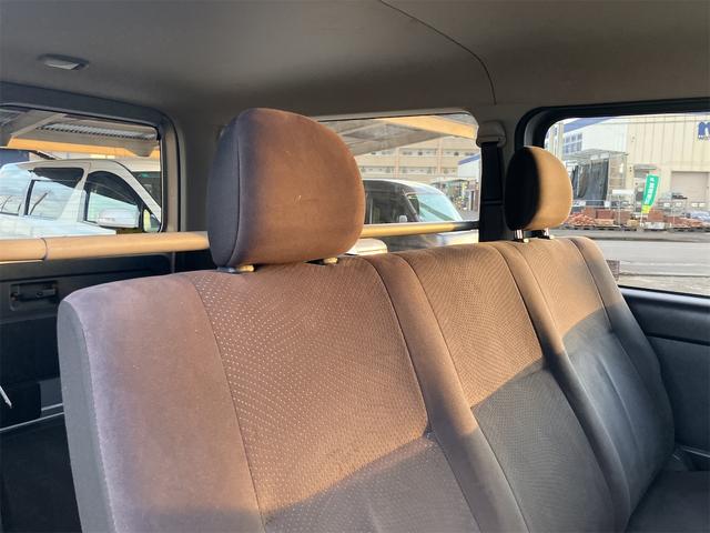 レジアスエースバン ロングスーパーＧＬ　ＥＴＣ　バックカメラ　ナビ　ＴＶ　両側電動スライドドア　オートライト　スマートキー　電動格納ミラー　ＡＴ　１００Ｖ電源　ＡＢＳ　エアコン　パワーステアリング　パワーウィンドウ　運転席エアバッグ　ＣＤ（62枚目）