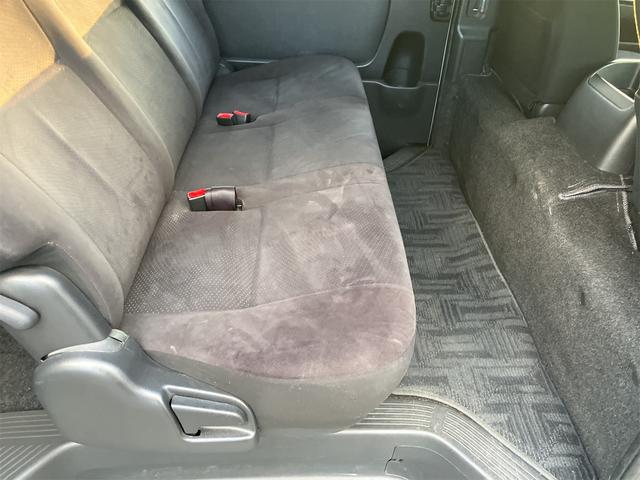 レジアスエースバン ロングスーパーＧＬ　ＥＴＣ　バックカメラ　ナビ　ＴＶ　両側電動スライドドア　オートライト　スマートキー　電動格納ミラー　ＡＴ　１００Ｖ電源　ＡＢＳ　エアコン　パワーステアリング　パワーウィンドウ　運転席エアバッグ　ＣＤ（63枚目）