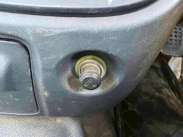 ハイゼットトラック 　４ＷＤ　軽トラック　５速マニュアル　エアコン　パワステ　三方開　積載量３５０ｋｇ（34枚目）