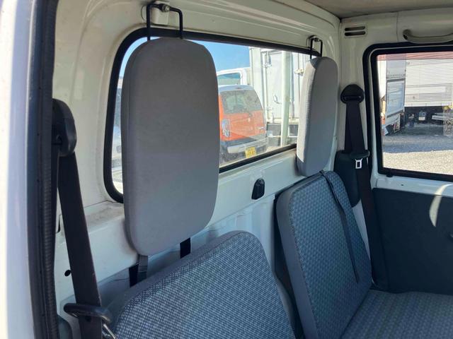 ハイゼットトラック 　４ＷＤ　軽トラック　５速マニュアル　エアコン　パワステ　三方開　積載量３５０ｋｇ（59枚目）