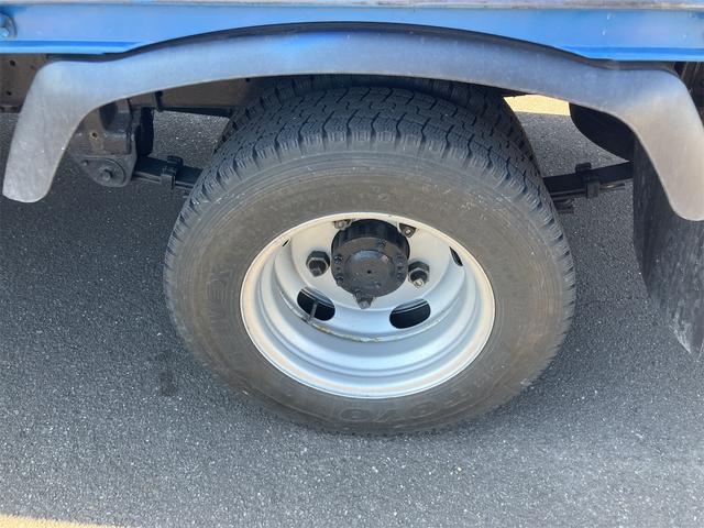 デュトロ 2.0t Wキャブ トラック AT 後輪ダブル ETC ナビ TV アイドリングストップ 電動格納ミラー エアコン パワーステアリング パワーウィンドウ 運転席エアバッグ(26枚目)