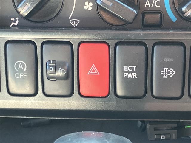 デュトロ 2.0t Wキャブ トラック AT 後輪ダブル ETC ナビ TV アイドリングストップ 電動格納ミラー エアコン パワーステアリング パワーウィンドウ 運転席エアバッグ(36枚目)