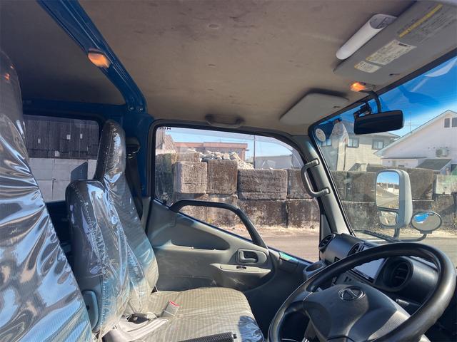 デュトロ 2.0t Wキャブ トラック AT 後輪ダブル ETC ナビ TV アイドリングストップ 電動格納ミラー エアコン パワーステアリング パワーウィンドウ 運転席エアバッグ(57枚目)