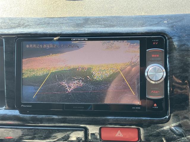 �o�b�N�J�������t���Ă��܂��B���Ԃ̎��ɕ֗��Ȃ̂͂������̎��A������p�ɂ���q�������ɋC���t�����Ƃ��ł���̂ň��S���S�ł���