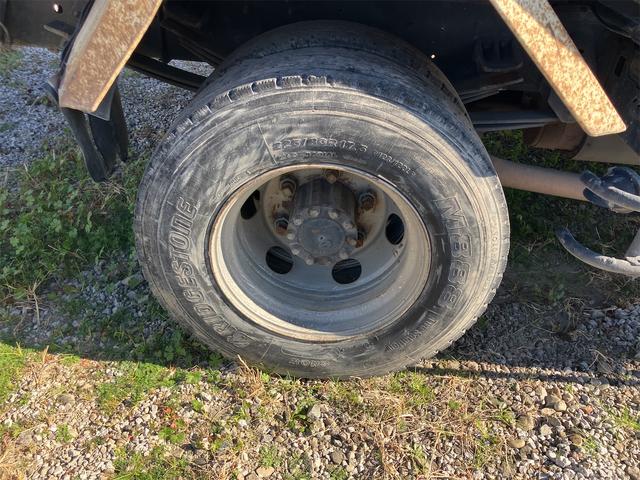 ヒノレンジャー 　３．８ｔダンプ　トラック　コボレーン　６速マニュアル　後輪ダブル　エアコン　パワーステアリング　パワーウィンドウ　運転席エアバッグ（14枚目）