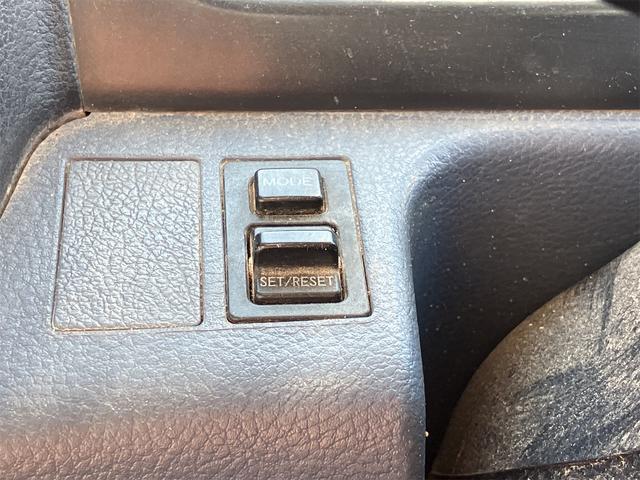 ヒノレンジャー 　３．８ｔダンプ　トラック　コボレーン　６速マニュアル　後輪ダブル　エアコン　パワーステアリング　パワーウィンドウ　運転席エアバッグ（35枚目）