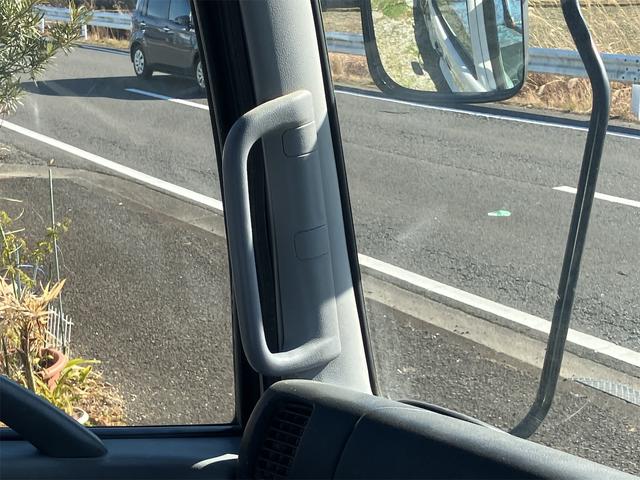 ヒノレンジャー 　３．８ｔダンプ　トラック　コボレーン　６速マニュアル　後輪ダブル　エアコン　パワーステアリング　パワーウィンドウ　運転席エアバッグ（36枚目）