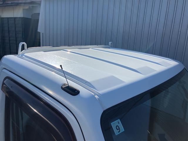 キャリイトラック 4WD 軽トラック パワステ 5速マニュアル ヘッドライトレベライザー エアコン 三方開 積載量350kg(13枚目)
