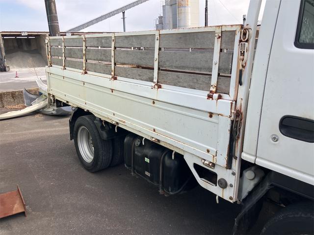エルフトラック 2.0t平ボディー オートマチック 後輪ダブル アイドリングストップ エアコン パワーステアリング パワーウィンドウ 運転席エアバッグ 積載量2000kg(15枚目)