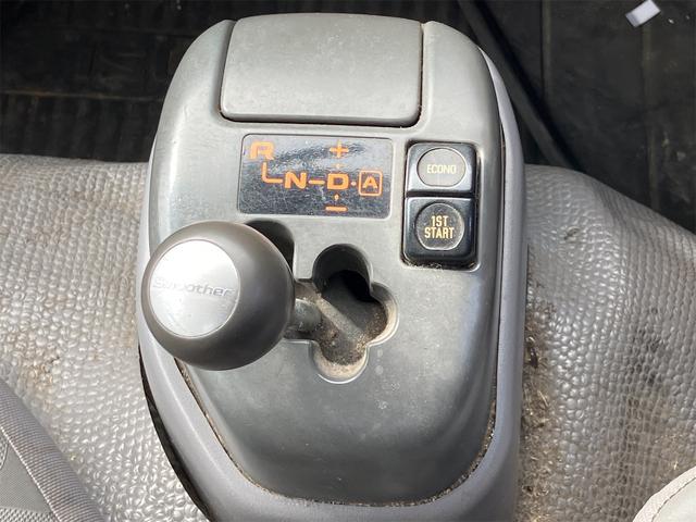 エルフトラック 2.0t平ボディー オートマチック 後輪ダブル アイドリングストップ エアコン パワーステアリング パワーウィンドウ 運転席エアバッグ 積載量2000kg(36枚目)