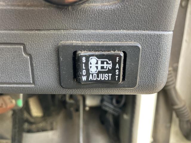 エルフトラック 2.0t平ボディー オートマチック 後輪ダブル アイドリングストップ エアコン パワーステアリング パワーウィンドウ 運転席エアバッグ 積載量2000kg(48枚目)