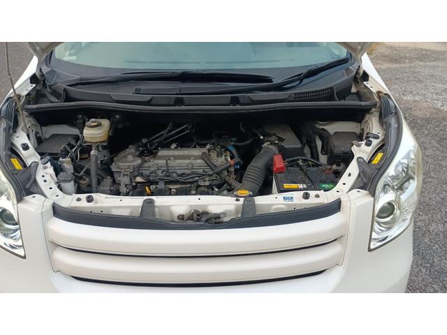 ノア Ｘ　スマートエディション　フリップダウンモニター付き　オートマ　両側パワースライド　スマートキー　バックカメラ（14枚目）