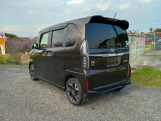 N-BOXカスタム G・Lターボホンダセンシング 両側パワースライド ターボ 電動格納ミラー ブラウンM ナビ フルセグテレビ(4枚目)