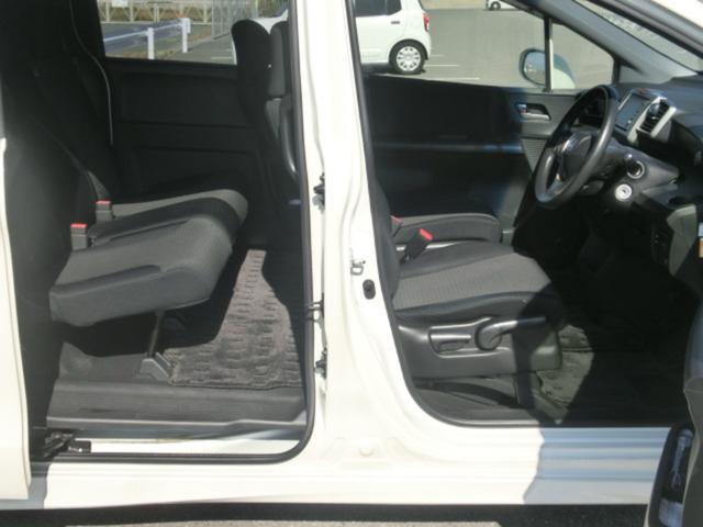 フリードスパイクハイブリッド ジャストセレクション パワースライドドア ハイブリット ナビ テレビ (ホワイトパール)(7枚目)