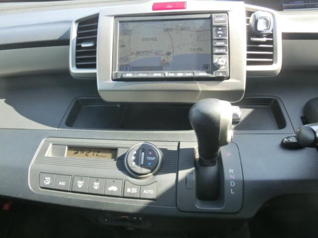 フリードスパイクハイブリッド ジャストセレクション パワースライドドア ハイブリット ナビ テレビ (ホワイトパール)(9枚目)