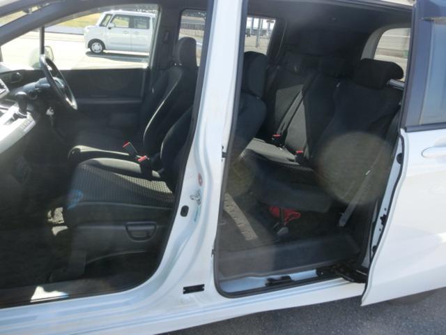 フリードスパイクハイブリッド ジャストセレクション パワースライドドア ハイブリット ナビ テレビ (ホワイトパール)(16枚目)